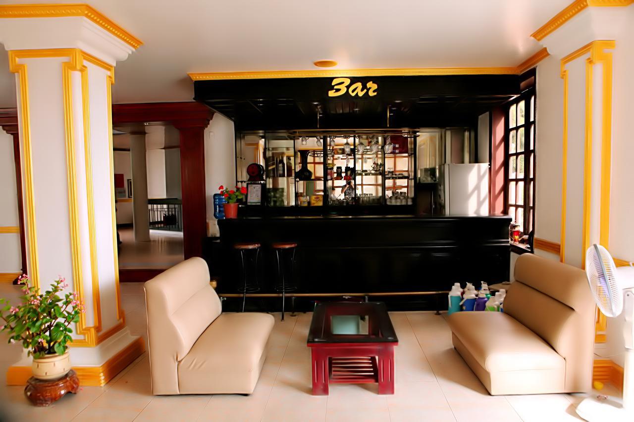Khach San Cay Thong Hotel Tam Ðảo Екстериор снимка